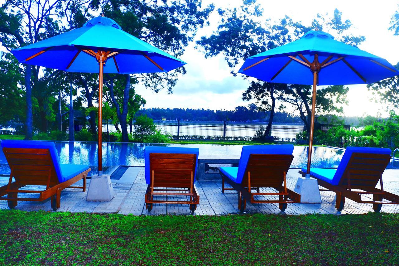 Diya Dahara Lake Resort Yala Kültér fotó